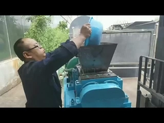 Granulatore per estrusione a doppio rullo per la granulazione