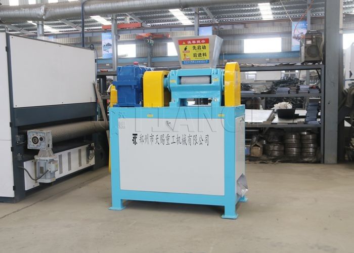Linea di produzione di granulazioni di letame Linea di produzione di granulatori di fertilizzanti a doppio rullo con cloruro di ammonio