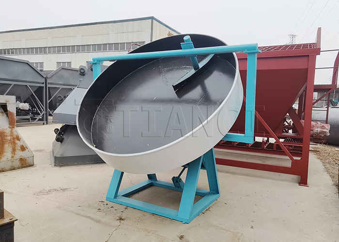 Linea di produzione di granuli di acido umico Linea di produzione di granulazione a disco di fertilizzanti organici