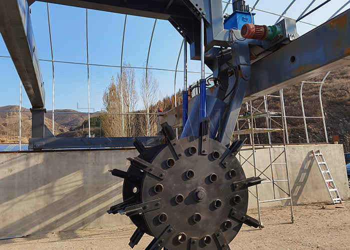 Fermentazione di rifiuti organici ad alta capacità attrezzature di compost ruota tipo compost turner