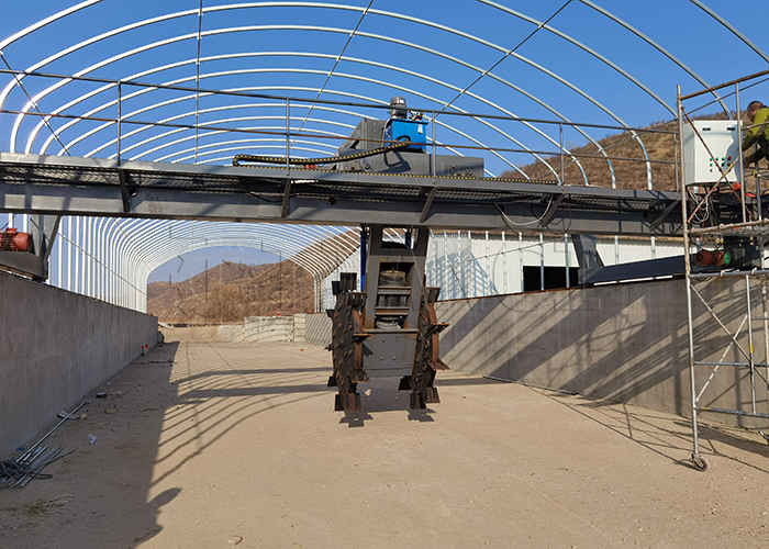 Tipo ruota compost Turner fertilizzante organico Fermentazione compost macchina con semplice funzionamento