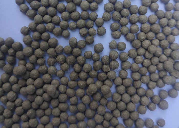 Linea di produzione di granuli di lettiera per gatti Granulatore a disco per bentonite e amido di mais