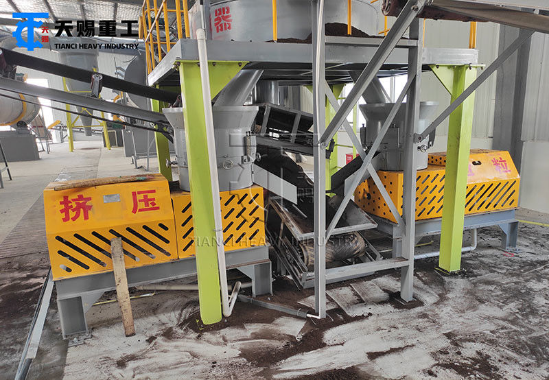 Impianto di produzione di fertilizzanti Linea di produzione di granuli a colonna Equipaggiamento di granulazione di biofertilizzanti