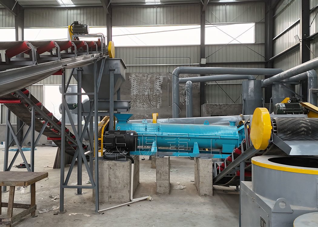 Linea di produzione di concimi organici per letame di coniglio mediante granulazione in granulatore a disco