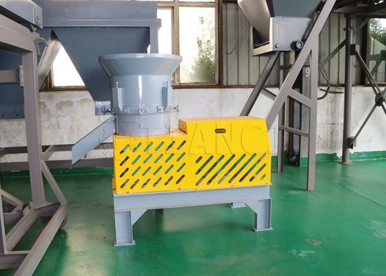 Sistema di granulazione per particelle cilindriche della linea di produzione di fertilizzanti automatizzati